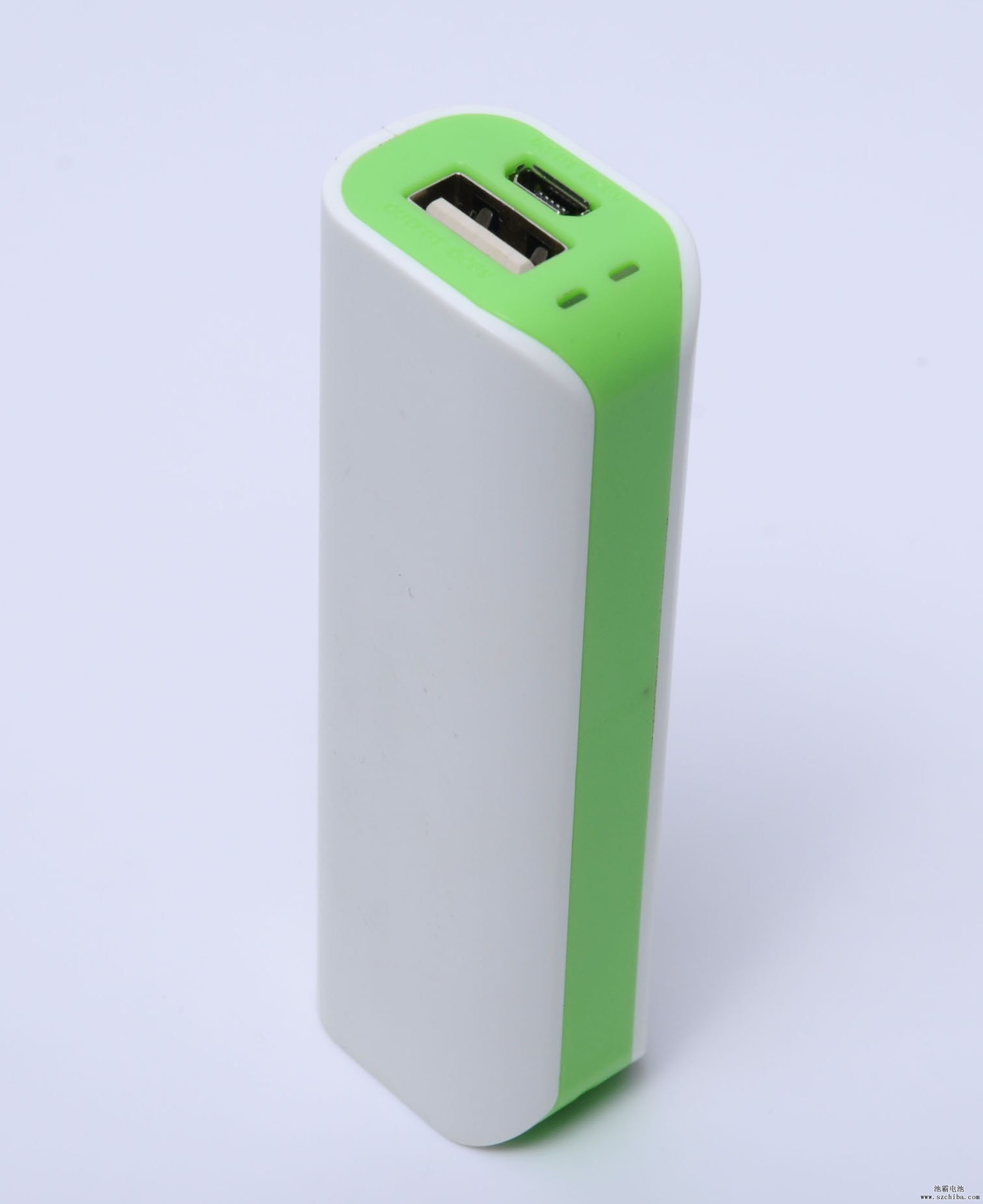 移動(dòng)電源2600mah